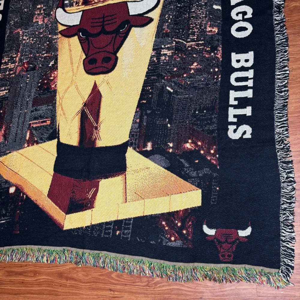 Chicago Bulls NBA Championship Trophy Skyline Tapestry Throw Blanket Vintage